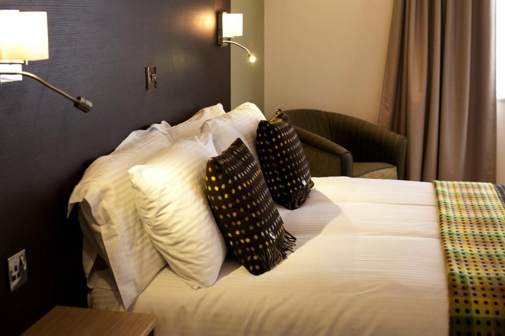 The Craven Heifer Inn Kelbrook Екстер'єр фото