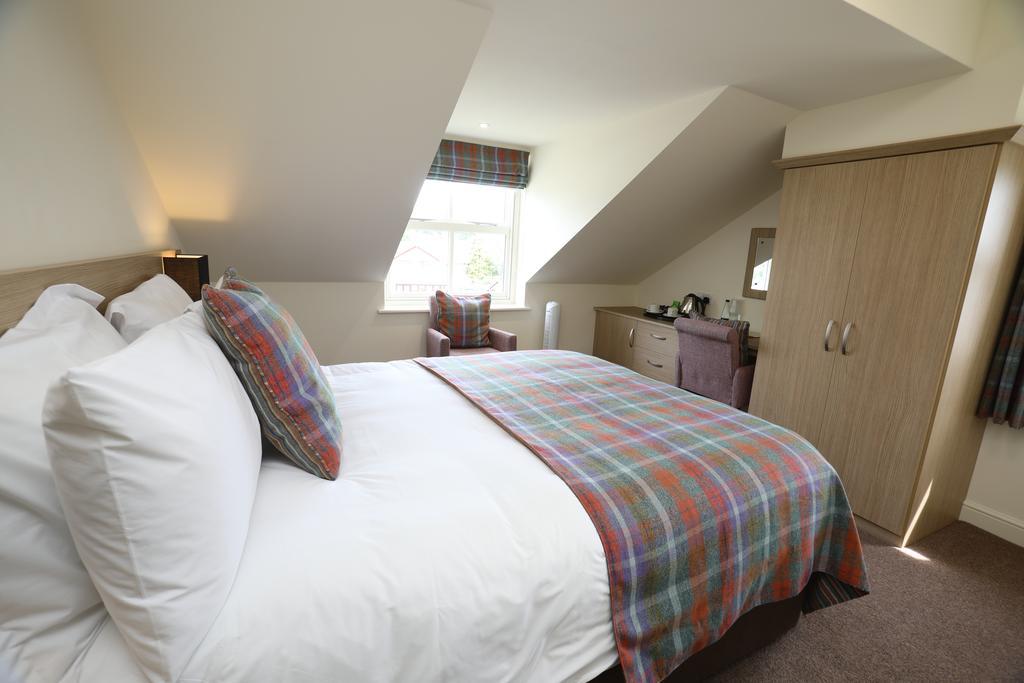 The Craven Heifer Inn Kelbrook Екстер'єр фото