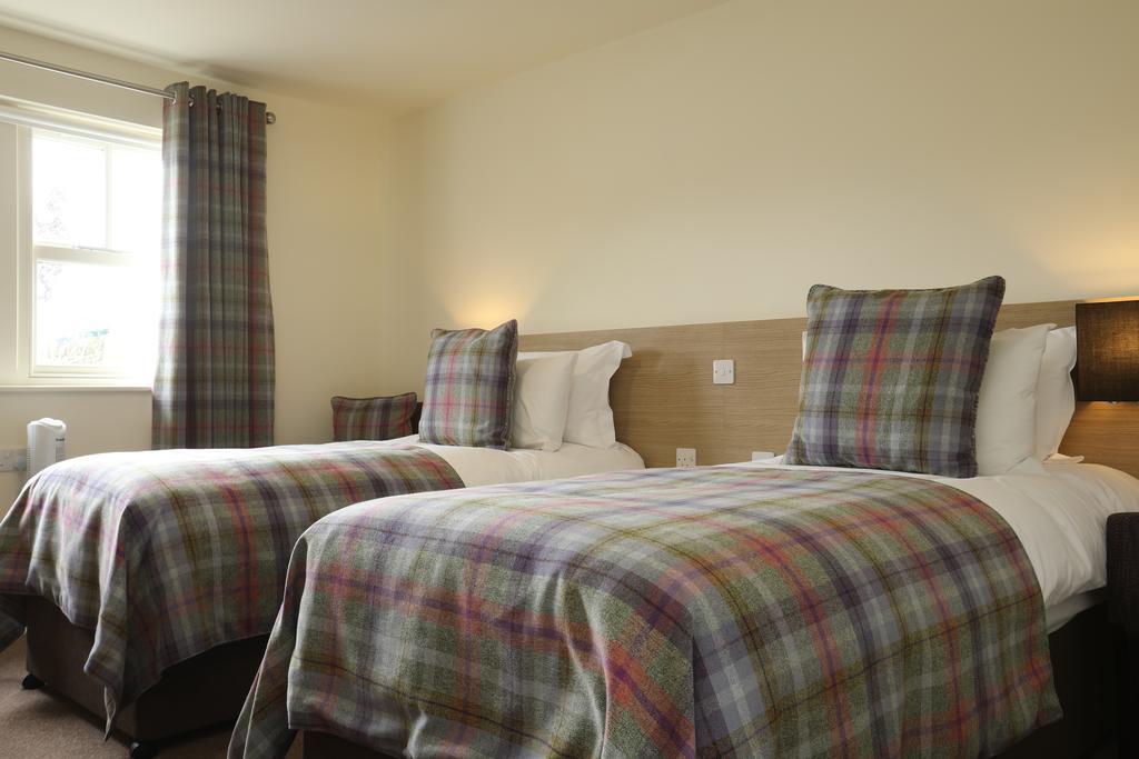 The Craven Heifer Inn Kelbrook Екстер'єр фото